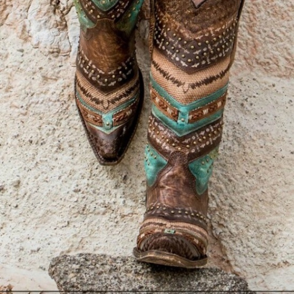 Corral Boots -snip toe